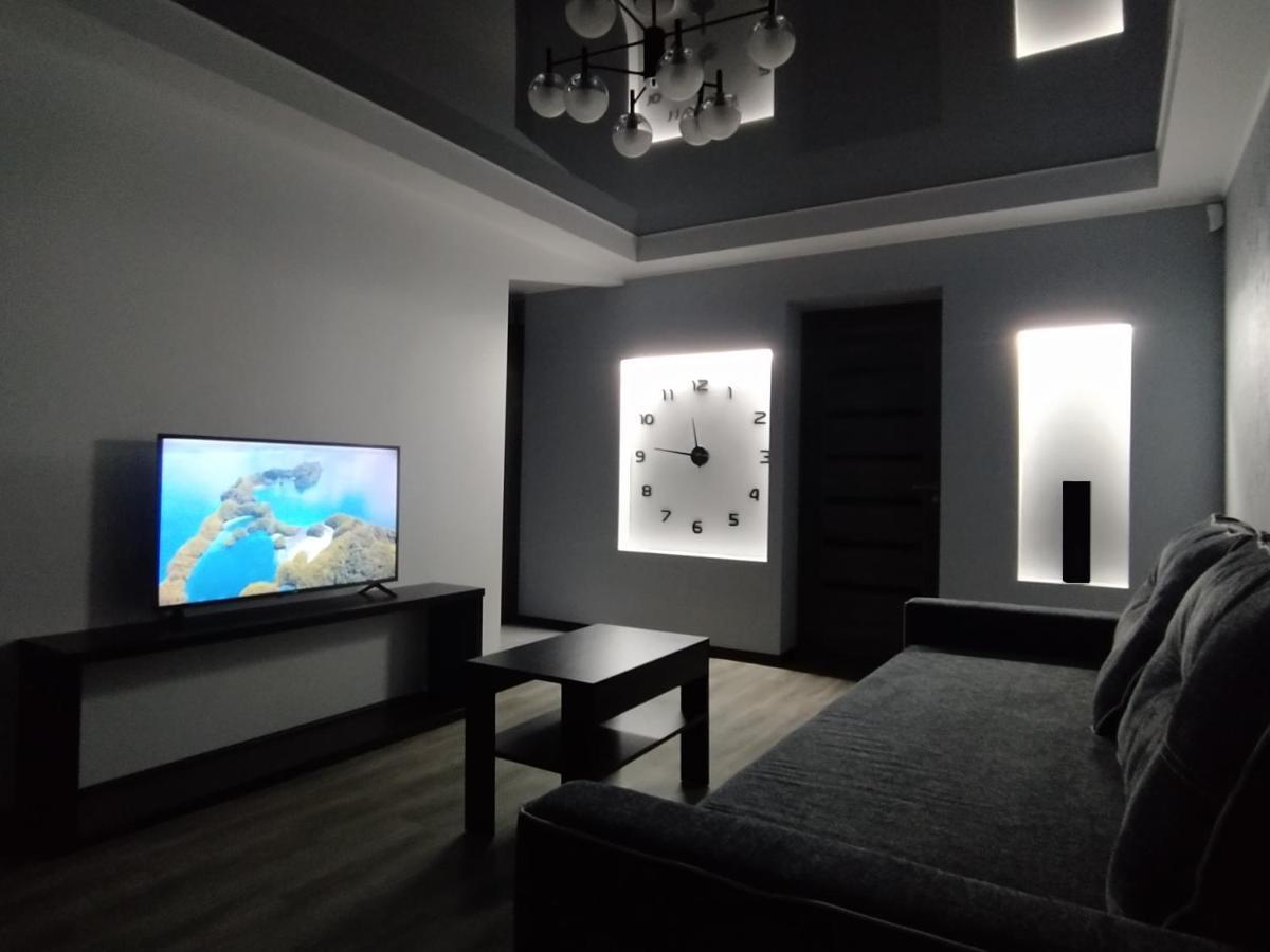 2Rooms Apartment - 181 Gogol Street Zaporizhia Exteriör bild